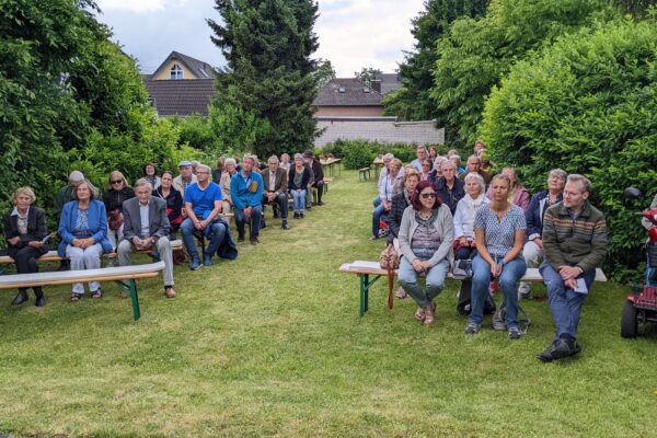 Himmelfahrt Gemeinde 1 Foto JR Molwitz Himmelfahrt Gemeinde 1 Foto JR Molwitz