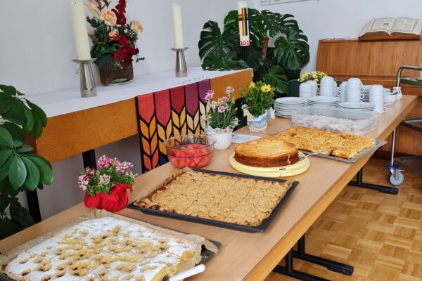 Himmelfahrt Kuchenbuffet Foto B Retzmann Himmelfahrt Kuchenbuffet Foto B Retzmann