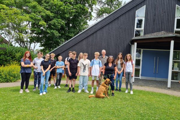Begrüßungsgd Konfis 2022 Gruppenfoto Aegidienberg Start Foto Birgit Retzmann Begrüßungsgd Konfis 2022 Gruppenfoto Aegidienberg Start Foto Birgit Retzmann