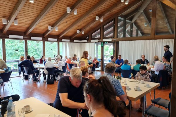 Gemeindefest Beisammensein Bild 3 Gemeindefest Beisammensein Bild 3